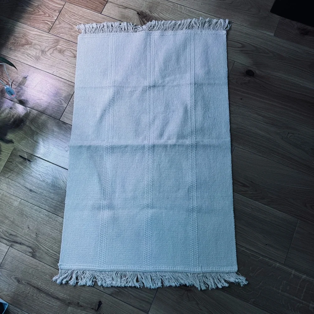 IKEA Sörtso Small Accent Rug 1'10
